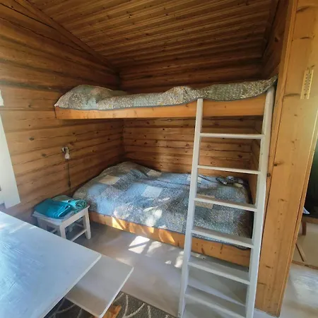 Hietajaerven Helmi, Moekki 3 Joensuu