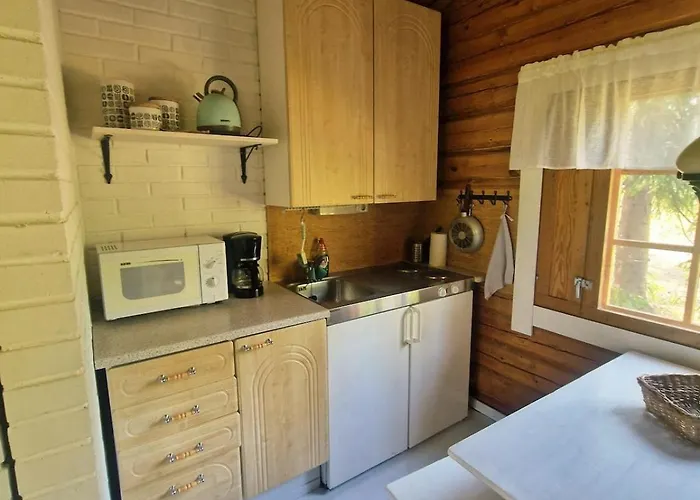 Hietajaerven Helmi, Moekki 3 יואנסו